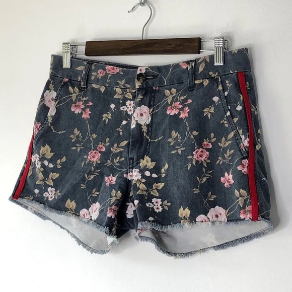 Sundry Frayed Hem Floral Print Red Tuxedo Stripe Shorts Size 26 - Picture 10 of 11